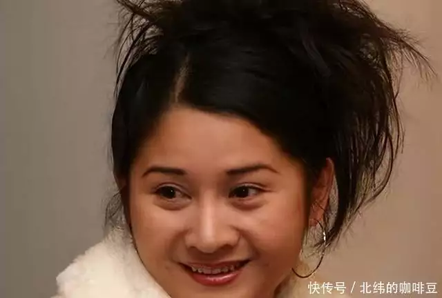 拒绝潜规则的女明星_女明星喝醉被_戚薇拒绝潜规则遭遇雪藏